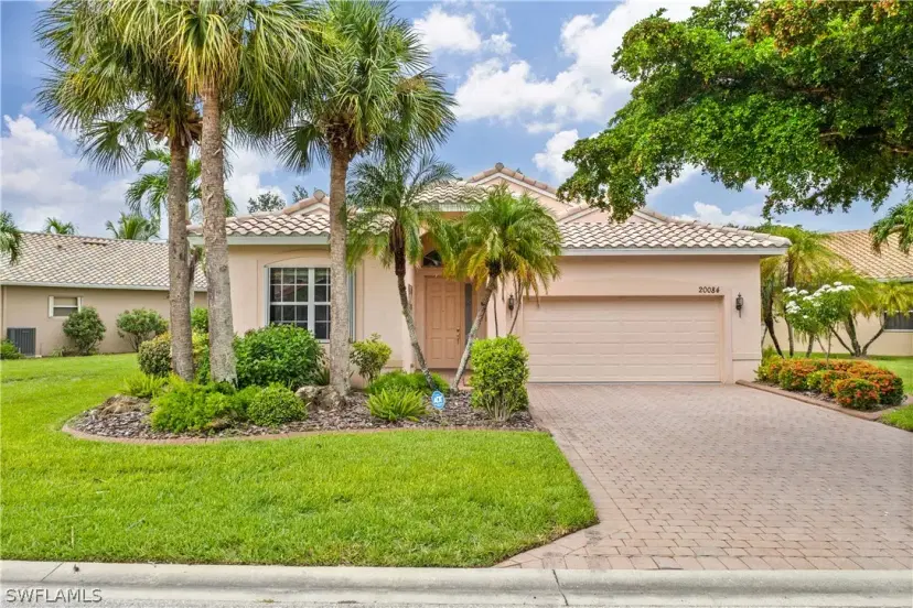 Picture of 20084 Castlemaine Ave, Estero FL 33928