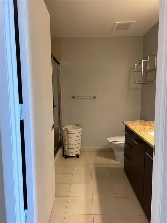 Picture of 3029 NE 188Th St 820, Miami FL 33180