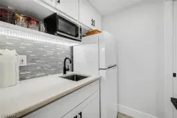 Picture of 900 Broad Ave S 2C, Naples, FL 34102