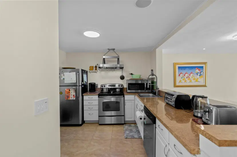 Picture of 300 NE 26Th Avenue 114, Boynton Beach FL 33435