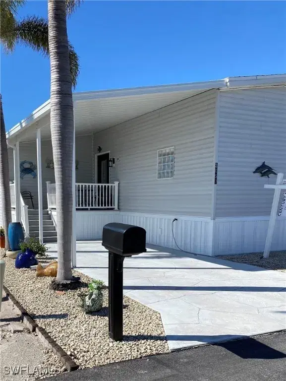 Picture of 3057 Sloop Ln, St. James City FL 33956