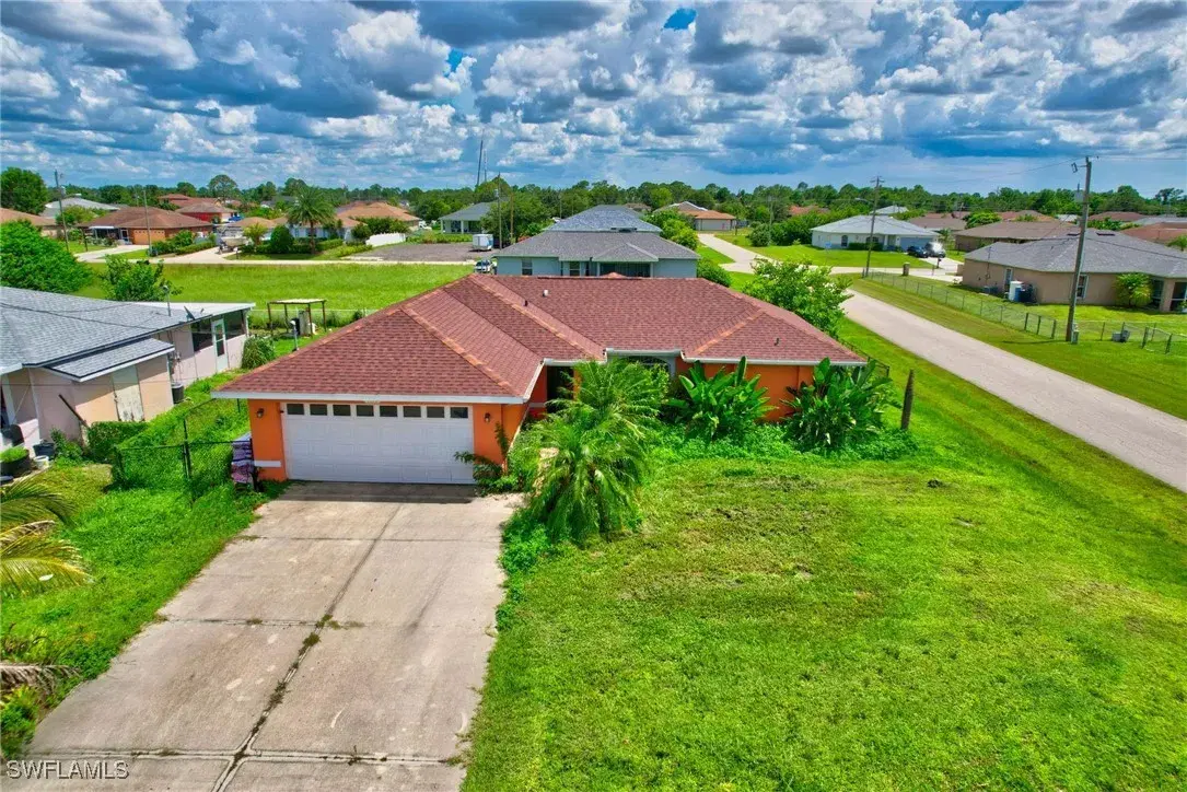 Picture of 4119 11Th St W, Lehigh Acres, FL 33971