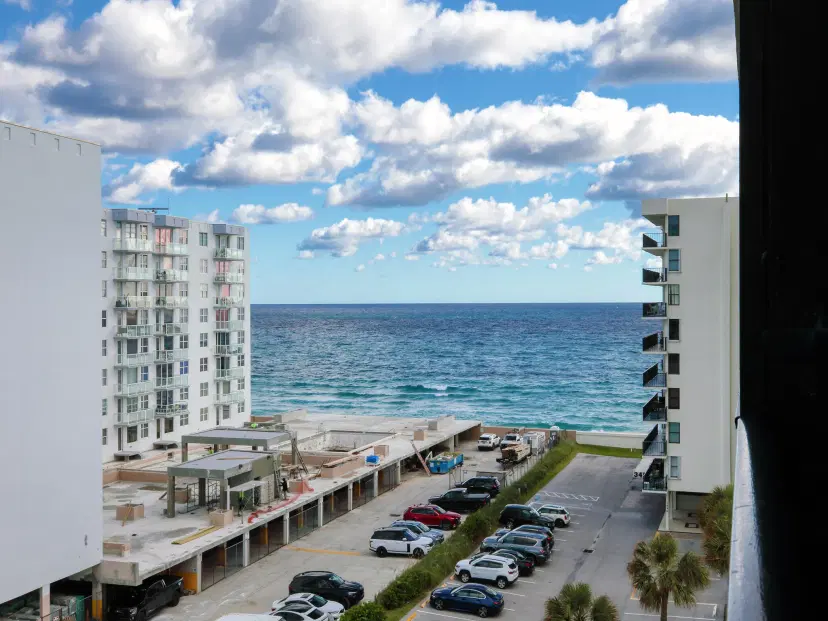 Picture of 3460 S Ocean Boulevard 6110, Palm Beach FL 33480