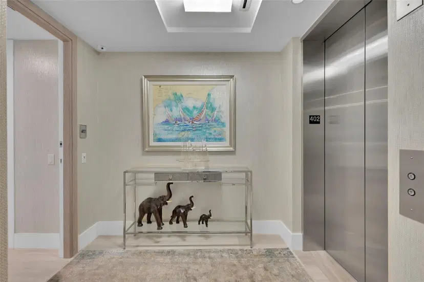 Picture of 353 Sunset Dr 402, Fort Lauderdale FL 33301