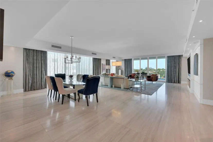 Picture of 353 Sunset Dr 402, Fort Lauderdale FL 33301