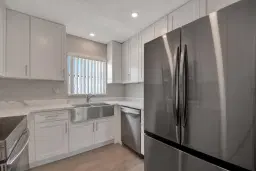 Picture of 2580 Dudley Drive E D, West Palm Beach, FL 33415