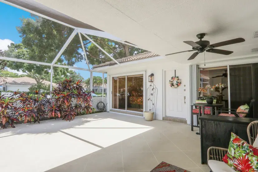 Picture of 301 Silverleaf Oak Court, Palm Beach Gardens FL 33410