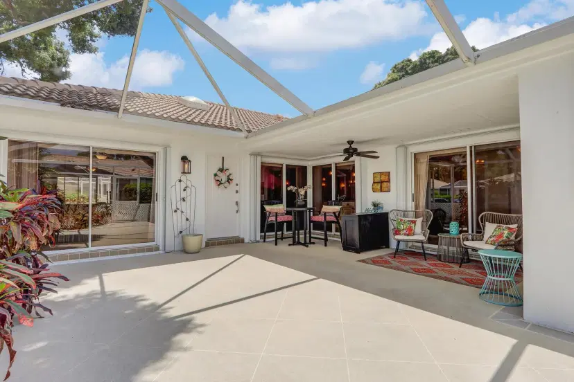 Picture of 301 Silverleaf Oak Court, Palm Beach Gardens FL 33410