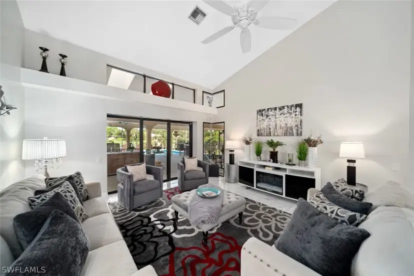 Picture of 15450 Kilbirnie Dr, Fort Myers FL 33912