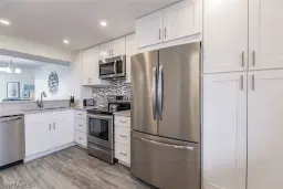 Picture of 380 Seaview Ct 604, Marco Island, FL 34145