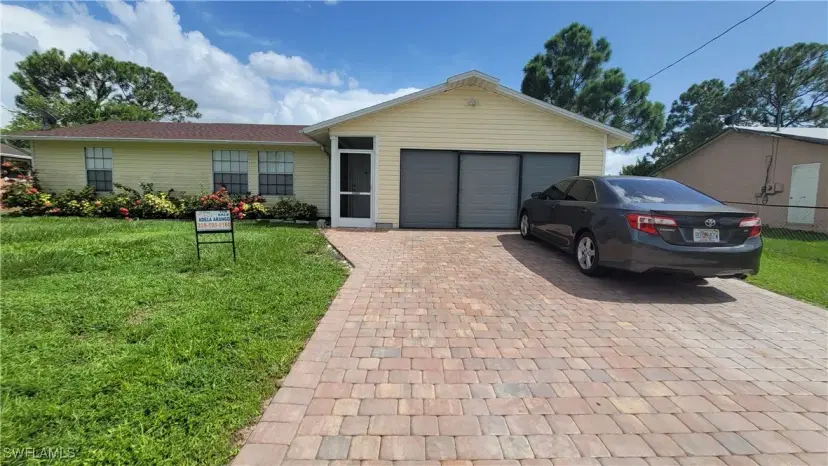 Picture of 3711 10Th St Sw, Lehigh Acres FL 33976