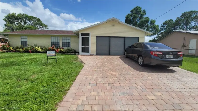 Picture of 3711 10Th St Sw, Lehigh Acres FL 33976