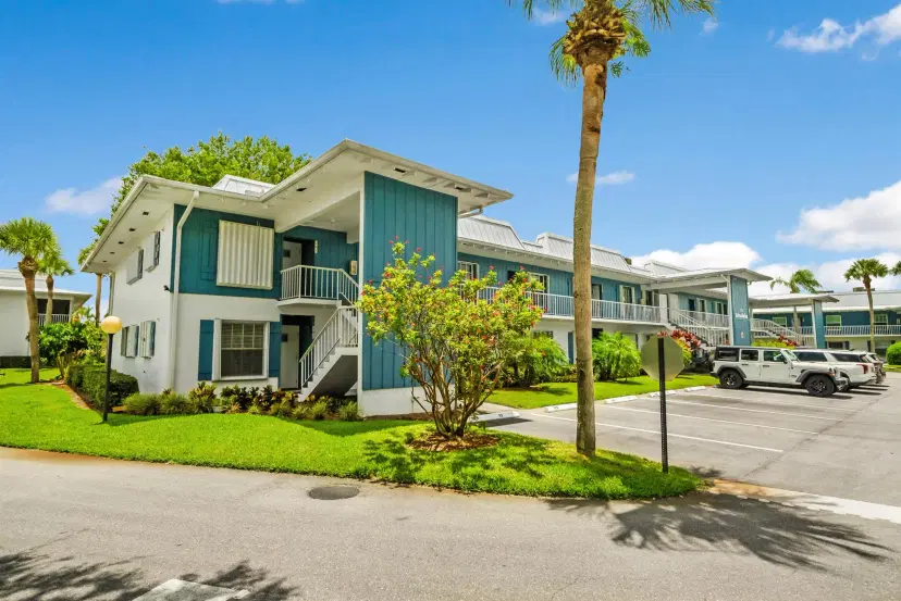 Picture of 1854 SW Palm City Road 101, Stuart FL 34994