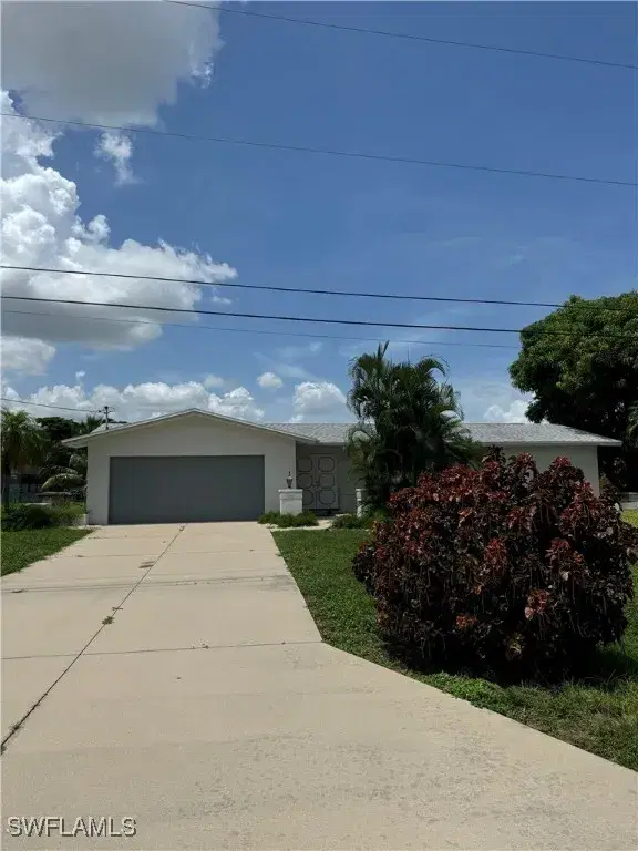 Picture of 1741 SE 29Th Ln, Cape Coral FL 33904