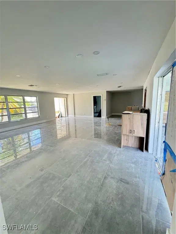 Picture of 1741 SE 29Th Ln, Cape Coral FL 33904