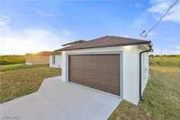 Picture of 2709 67 St W, Lehigh Acres, FL 33971