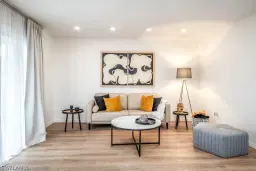 Picture of 124 Lake Point Ln 2B, Naples, FL 34112
