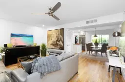 Picture of 788 Park Shore Dr A20, Naples, FL 34103