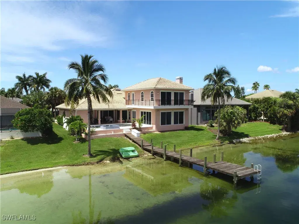 Picture of 5460 Harborage Dr, Fort Myers, FL 33908