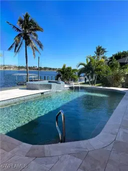 Picture of 5460 Harborage Dr, Fort Myers, FL 33908