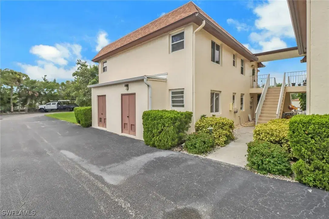 Picture of 1155 Sandpiper St G2, Naples, FL 34102
