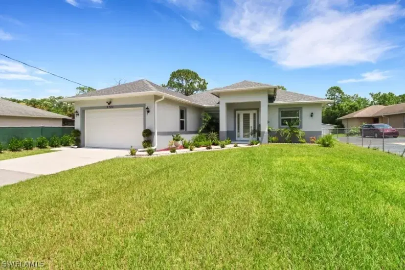 Picture of 3283 2Nd Ave Se, Naples FL 34117
