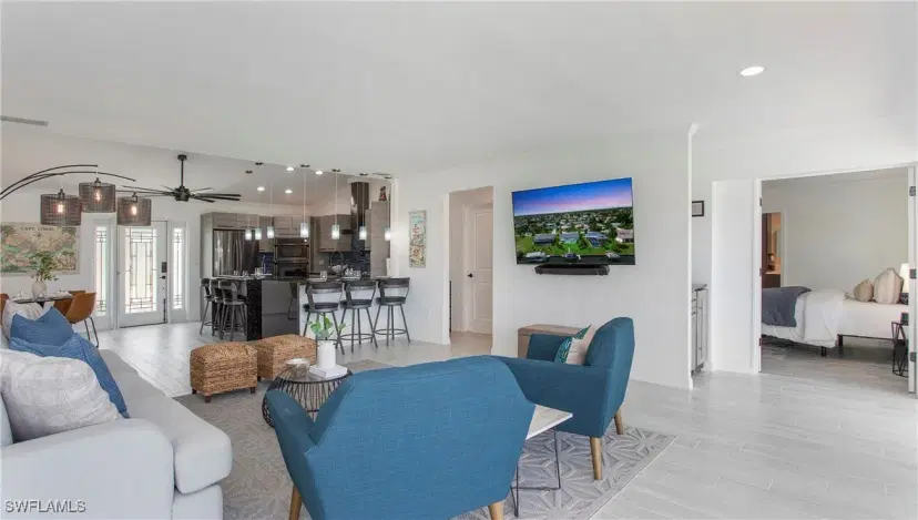 Picture of 413 SE 31St St, Cape Coral FL 33904