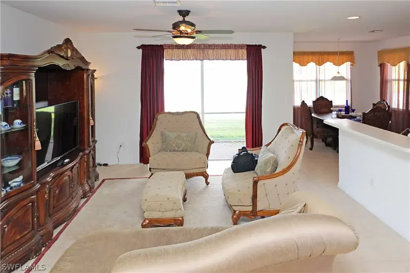 Picture of 2068 Par Dr, Naples FL 34120