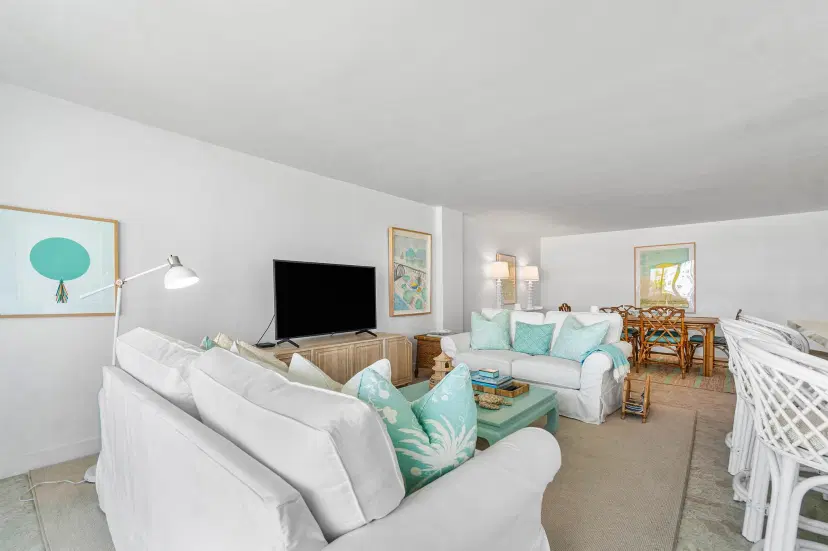 Picture of 2860 S Ocean Boulevard 205, Palm Beach FL 33480