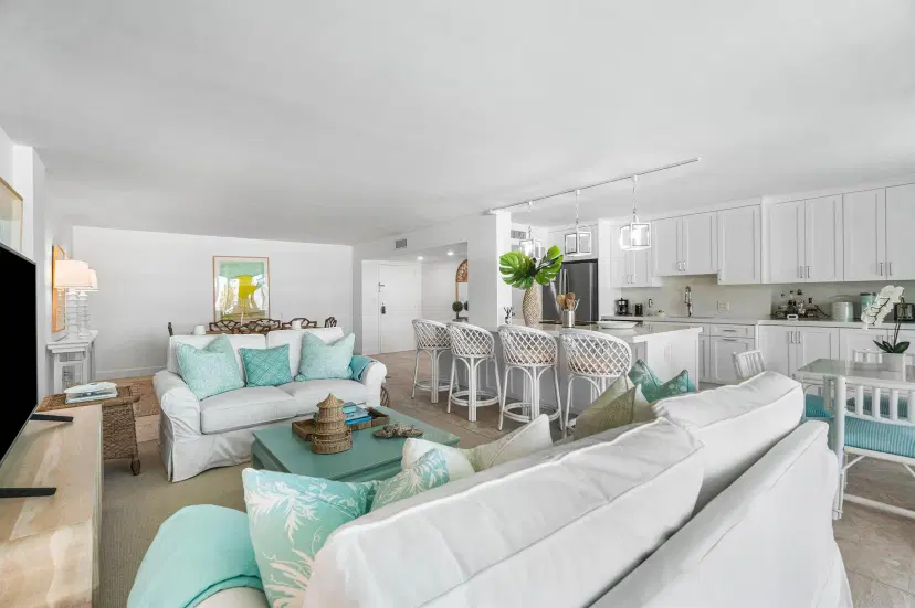 Picture of 2860 S Ocean Boulevard 205, Palm Beach FL 33480