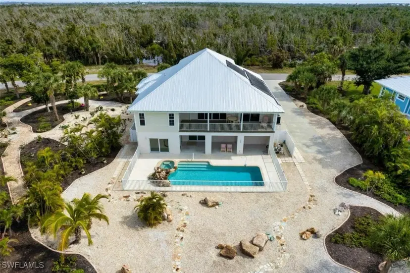 Picture of 517 Lake Murex Cir, Sanibel FL 33957