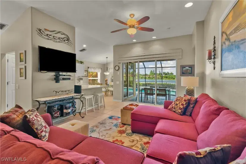 Picture of 10032 Oakhurst Way, Fort Myers FL 33913