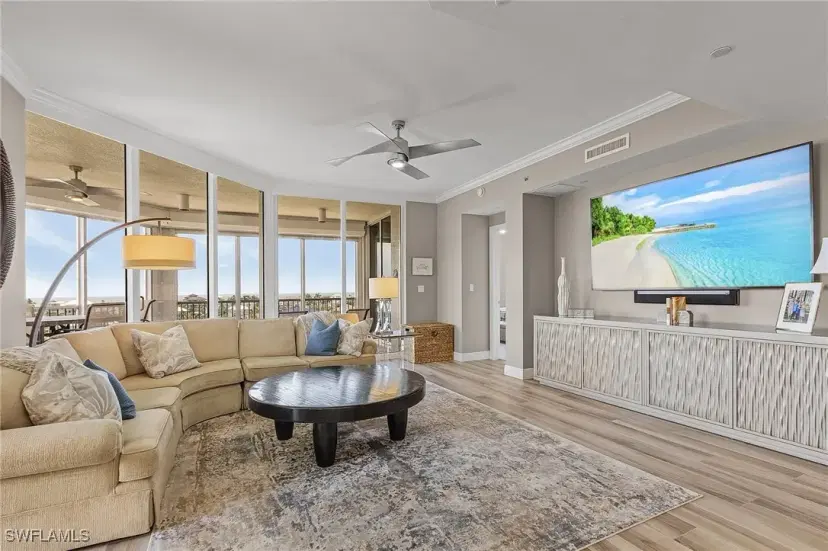 Picture of 4192 Bay Beach Ln 861, Fort Myers Beach FL 33931