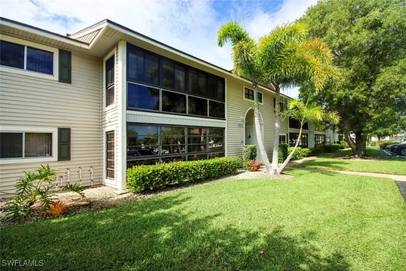 Picture of 8121 S Woods Cir Unit 5, Fort Myers FL 33919