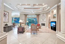 Picture of 258 9Th Ave S, Naples, FL 34102