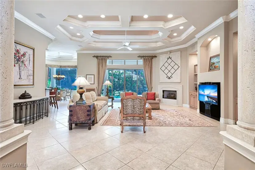 Picture of 258 9Th Ave S, Naples FL 34102