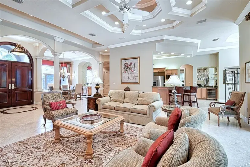 Picture of 258 9Th Ave S, Naples FL 34102