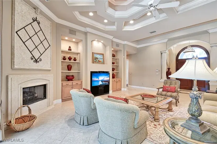 Picture of 258 9Th Ave S, Naples FL 34102