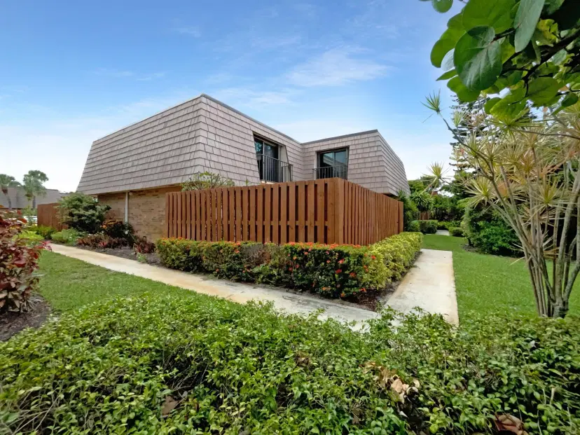Picture of 123 Ocean Cove Drive, Jupiter FL 33477