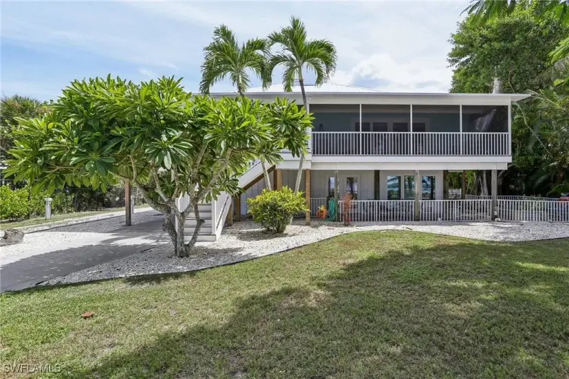 Picture of 8335 Main St, Bokeelia FL 33922