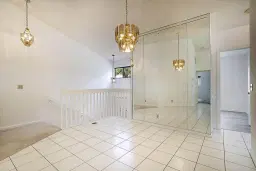 Picture of 9 Via De Casas Sur 203, Boynton Beach, FL 33426