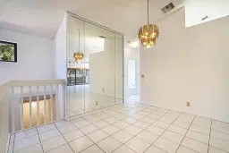 Picture of 9 Via De Casas Sur 203, Boynton Beach, FL 33426