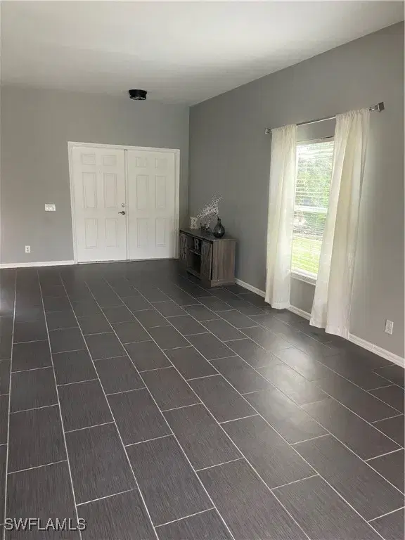 Picture of 2101 Cape Heather Cir, Cape Coral FL 33991