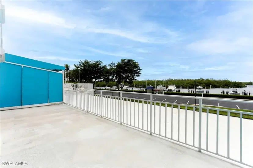 Picture of 13105 Vanderbilt Dr 207, Naples FL 34110