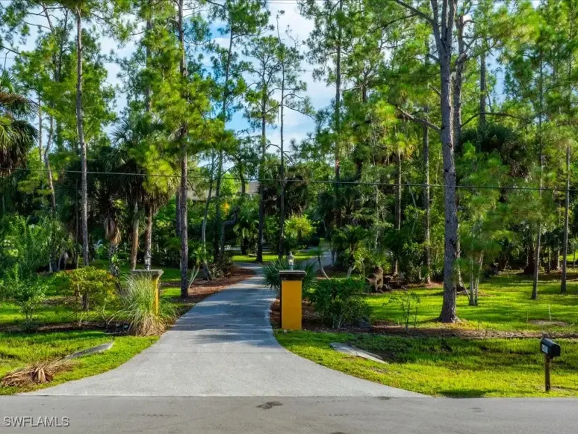Picture of 4421 5Th Ave Sw, Naples FL 34119