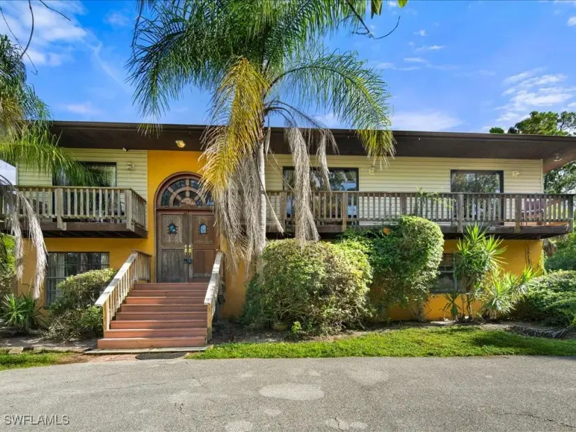 Picture of 4421 5Th Ave Sw, Naples FL 34119