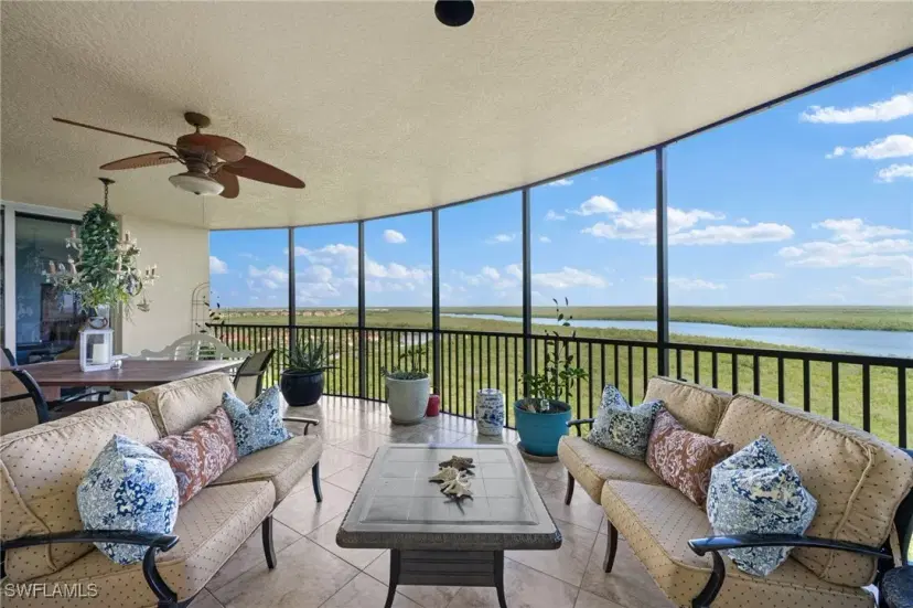 Picture of 1050 Borghese Ln # 902, Naples FL 34114