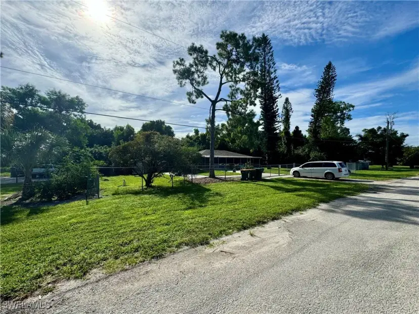 Picture of 260 Rose Blvd, Naples FL 34119