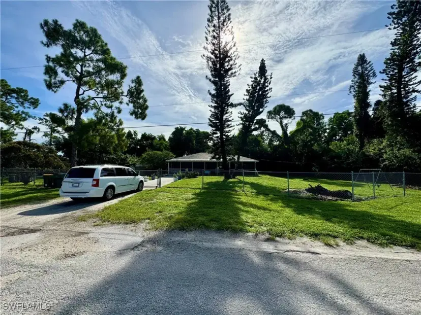 Picture of 260 Rose Blvd, Naples FL 34119