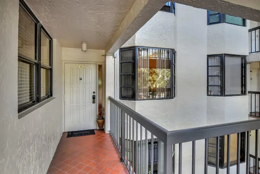 Picture of 6420 Boca Del Mar 303, Boca Raton FL 33433